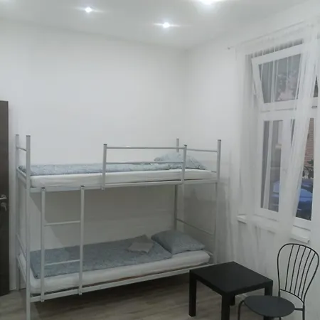 Хостел Golya Beds Free Parking