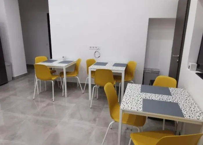 Hostel Golya Beds Free Parking